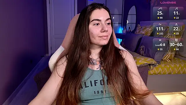 Foxohlove online show from October 26, 6:03 pm