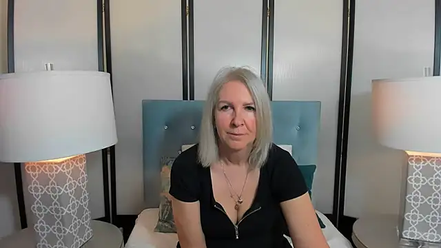 EricaTop online show from May 17, 4:55 am