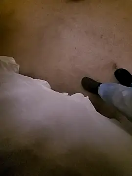 realeasy1 online show from April 9, 10:48 pm