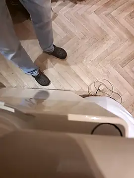 realeasy1 online show from September 21, 9:02 pm