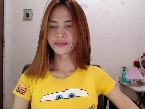 FoxyFlair online show from June 20, 5:05 pm