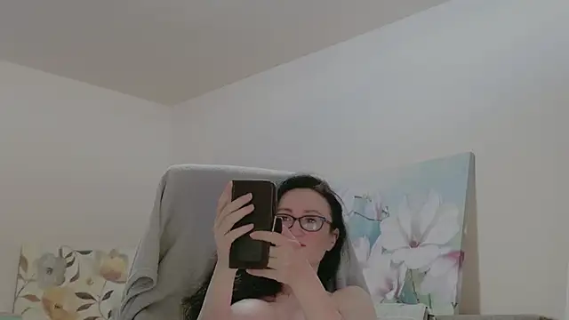 lara heaven online show from May 22, 9:51 am