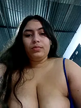 xandra252 online show from May 2, 3:43 am