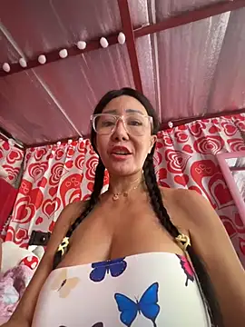 sweetieme online show from May 5, 2:03 am