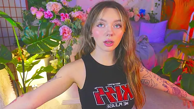 KristaBrooks online show from November 15, 3:02 pm