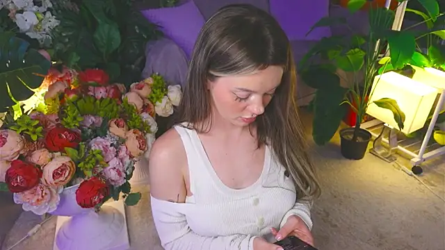 KristaBrooks online show from October 21, 3:27 pm