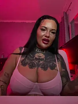  MelinaCurves  online show from May 9, 11:40 pm