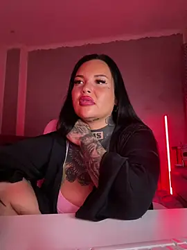  MelinaCurves  online show from May 14, 9:53 pm