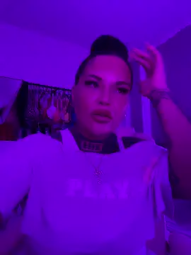  MelinaCurves  online show from May 22, 11:36 pm