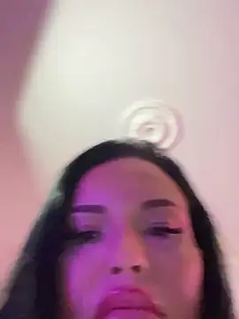  MelinaCurves  online show from April 5, 7:35 pm