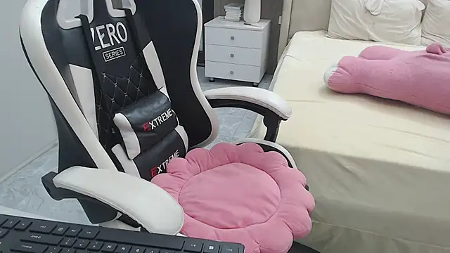 Hanako love online show from November 23, 3:47 pm