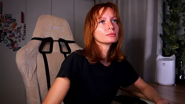 Liuba Fox online show from May 18, 7:31 pm
