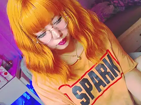 Alicia Rose69 online show from May 8, 9:34 am