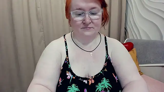 leiamillersonn online show from May 16, 7:57 pm