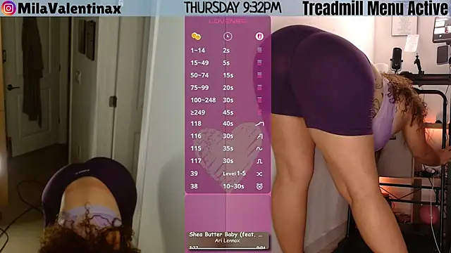 MilaValentina online show from May 15, 1:33 am