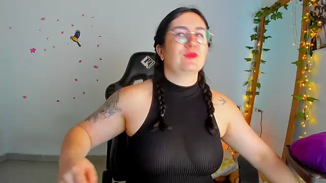 Susan Foxx online show from February 22, 7:15 pm