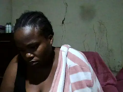 sexybigboobz online show from May 19, 3:35 am