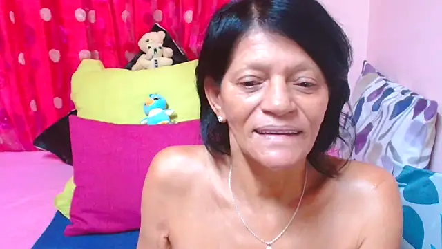 SLUTTYROXY online show from March 12, 5:59 pm