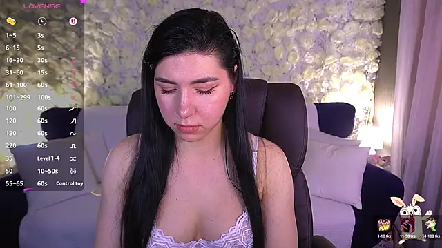 EmilyCandyy online show from May 22, 6:44 am