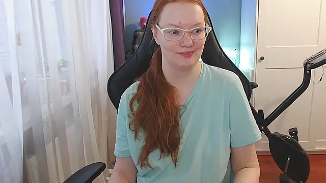 Lady Inari online show from November 3, 6:39 am