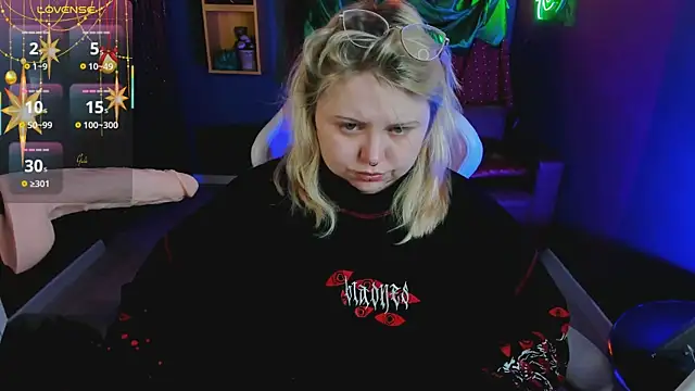 Yoki Shizuko online show from January 8, 6:50 am