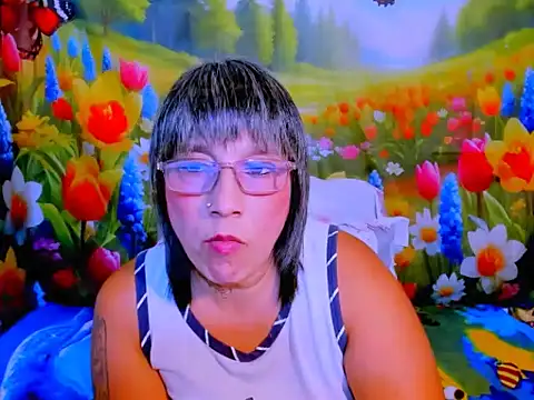 indianroxy online show from May 6, 5:50 pm