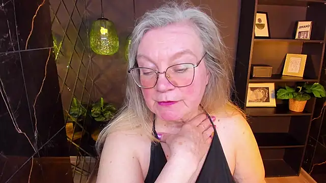 NataliMellow online show from May 7, 1:37 pm