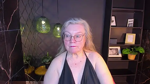 NataliMellow online show from May 10, 1:13 pm