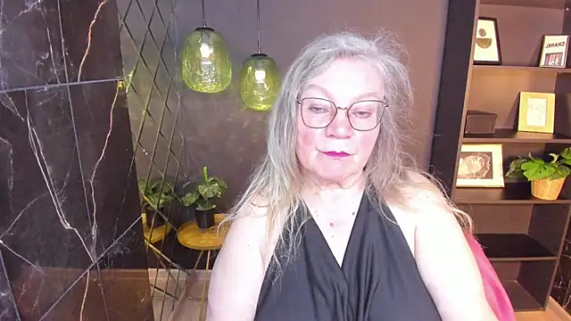 NataliMellow online show from May 20, 1:08 pm