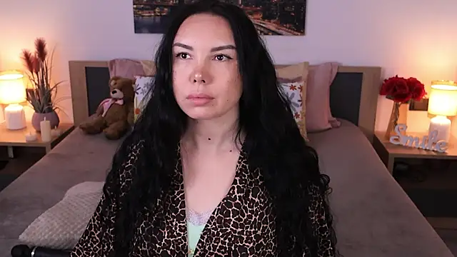 Snapshot of Leila__Sweet chatting on October 2, 5:01 am Leila Sweet online show from October 2, 5:01 am