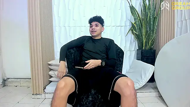 AmazingPartys online show from February 26, 2:05 pm