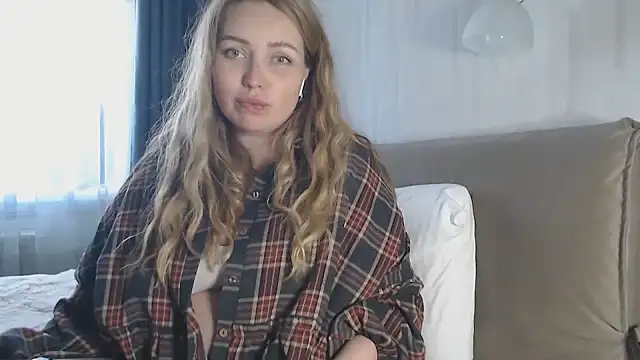 xxkristinaxx online show from May 8, 10:40 am