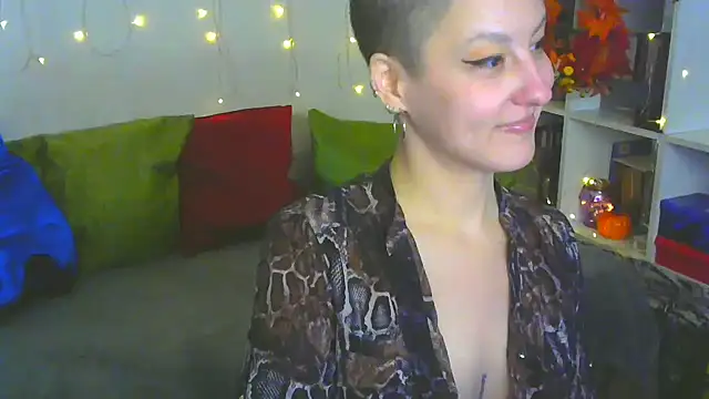 MartaBounty online show from October 27, 11:54 pm