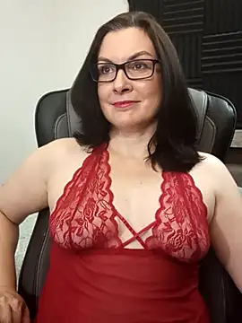 DesreRose online show from April 9, 7:19 pm