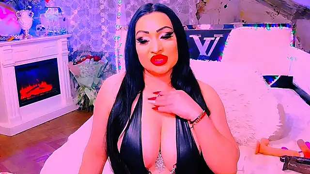 AmyraSunris online show from March 1, 11:15 pm