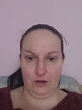 BustyLadyAlma online show from May 17, 6:34 am