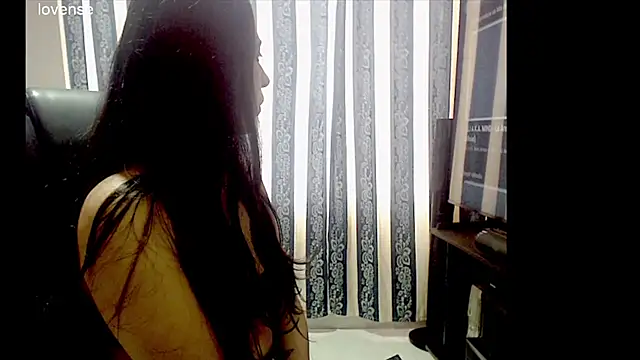 lizztaylor535 online show from November 26, 5:14 pm