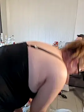 cplcokins34 online show from November 2, 2:53 pm