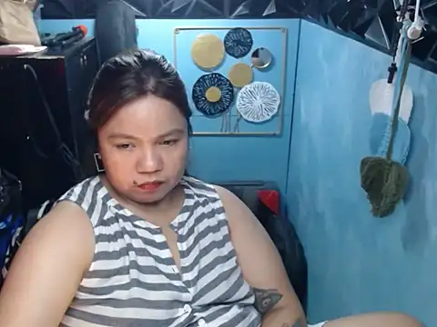 ambersmile online show from May 22, 1:58 am