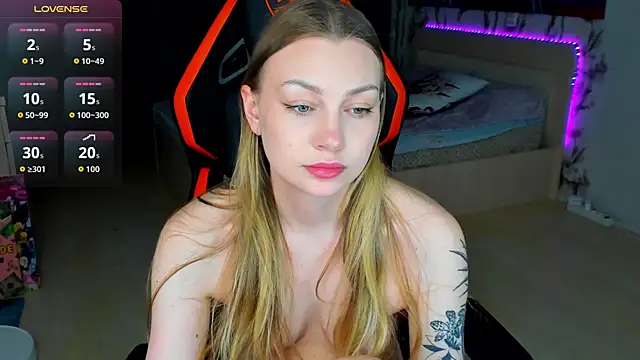 BiMolly online show from May 11, 4:14 am