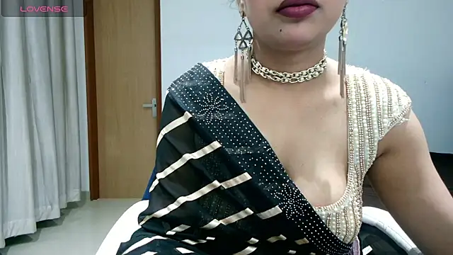 DesiZoya online show from May 23, 11:14 pm