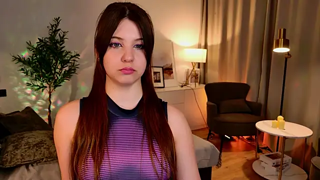 ElizaMild online show from May 10, 1:13 pm