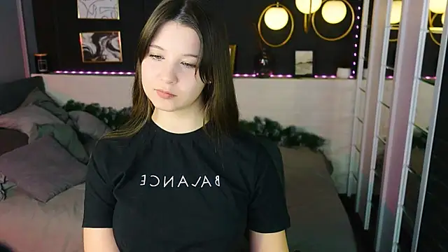 ElizaMild online show from December 21, 1:48 pm