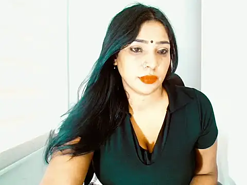 apishkagalmon online show from May 5, 9:12 am
