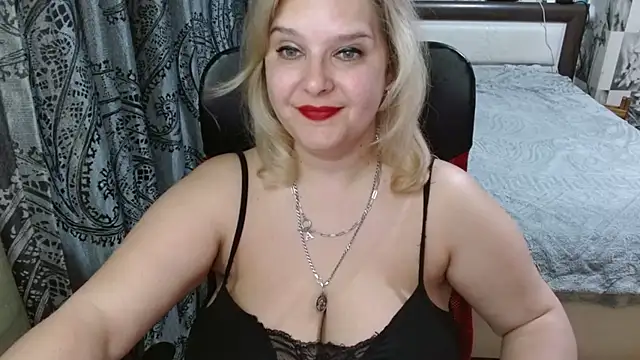 Boolochka online show from May 15, 8:00 pm