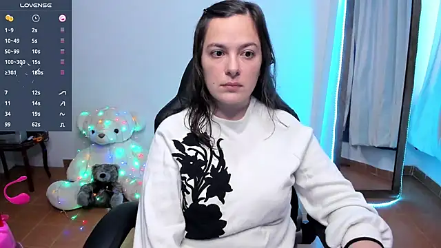 angelaagomez online show from October 8, 9:41 pm