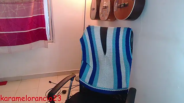 Smoke trip Alicia online show from October 8, 5:45 am