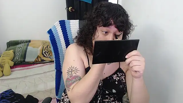 Smoke trip Alicia online show from February 14, 3:03 pm