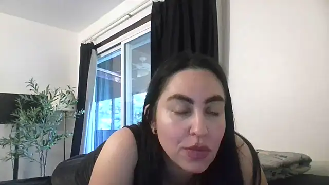 WetFlower69 online show from July 20, 11:05 pm