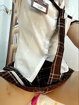 AsianPussie4u online show from April 29, 2:37 am